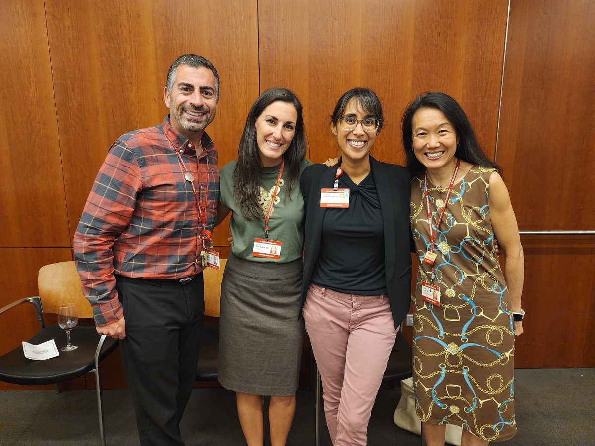 We were delighted to hold our Fall International Fellows reception tonight to celebrate our MS2 students who completed outstanding summer research projects. Thanks to all who attended, and our exceptional faculty mentors!
<a href="/weillcornell/">Weill Cornell Medicine</a>
<a href="/wcmglobalhealth/">Weill Cornell Medicine Center for Global Health</a>