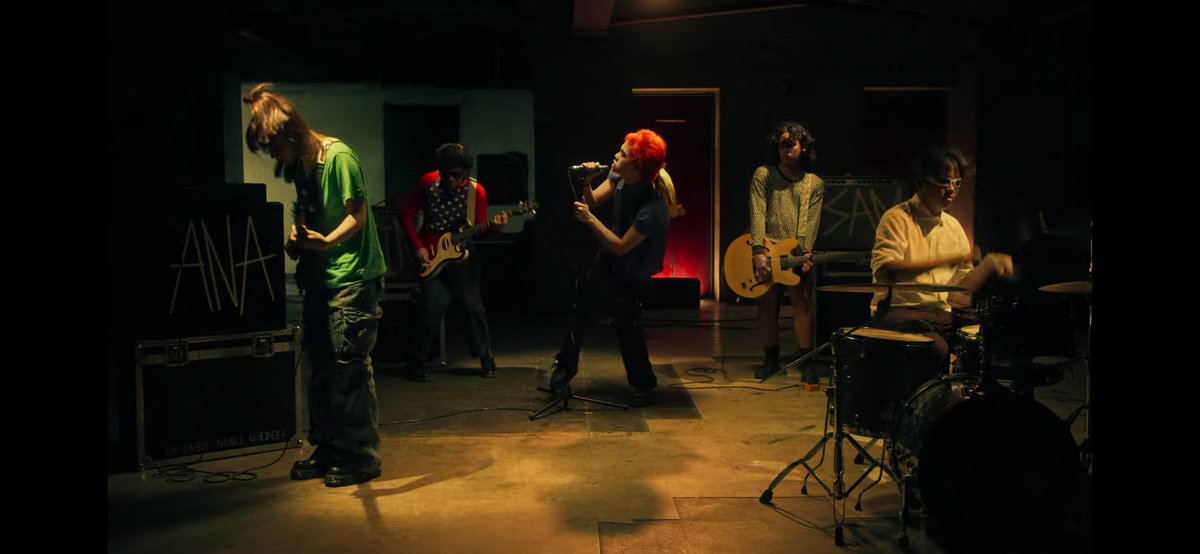 ᴅᴇɴɢ tweet media