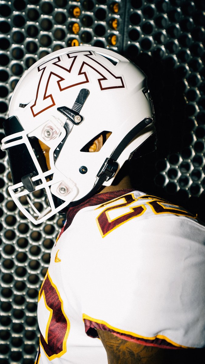 GopherFootball's tweet photo. crisp n' clean https://t.co/soDUCcoMMX