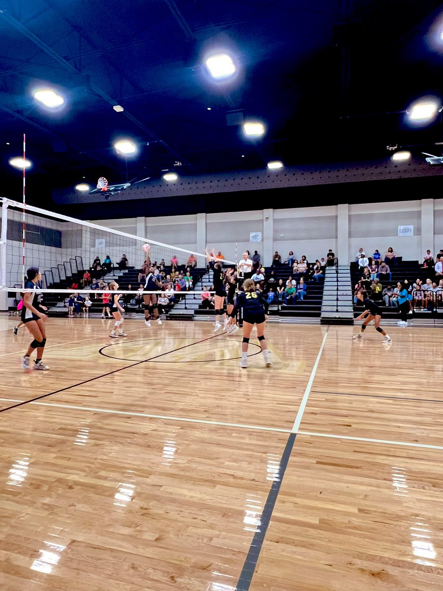 Lady Eagles 8A 🏐 moves on to the Championship Game after beating Lamar 25-13 and 25-17! Great work tonight! <a href="/briscoe_eagles/">Briscoe Junior High</a> <a href="/BJHAthletics/">Briscoe Athletics</a> <a href="/BJHGirlsAth/">BJHGirlsAthletics</a> <a href="/Foster_vball/">Foster Volleyball</a> <a href="/lcisdathletics/">LCISD ATHLETIC DEPT.</a> 🖤💛🦅💛🖤