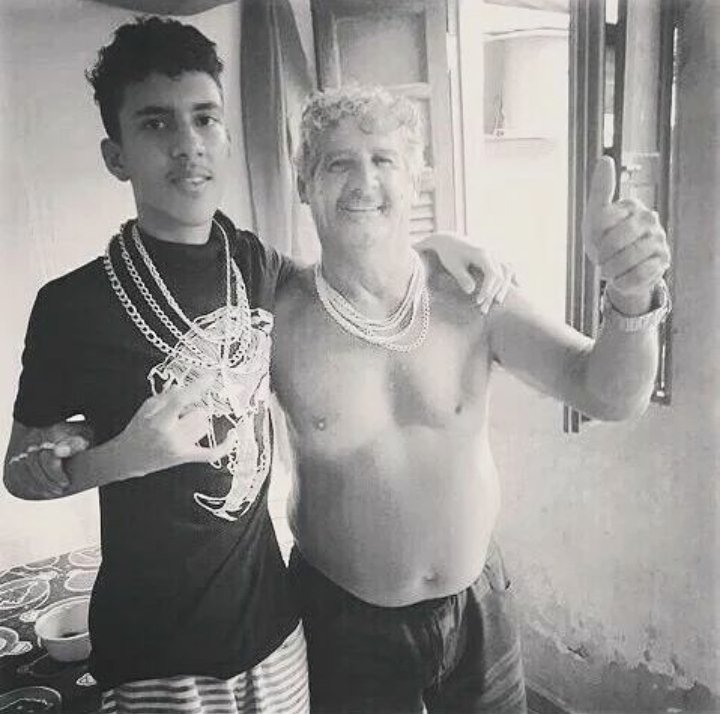 Bonde_dos_sagaz's tweet photo. Meus tios nunca seram esquecido #camposbaleeira #eterno 👼👼🏴 https://t.co/dLu52rYnNx