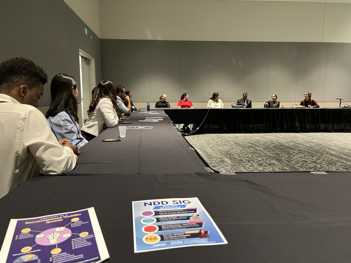doctordobro_'s tweet image. Let the networking commence! #NDD Room 212 of the convention center. Come join!  #NeurodevelopmentalDisabilities #CNSAM #CNS2022 @ChildNeuroSoc @Child_Neurology