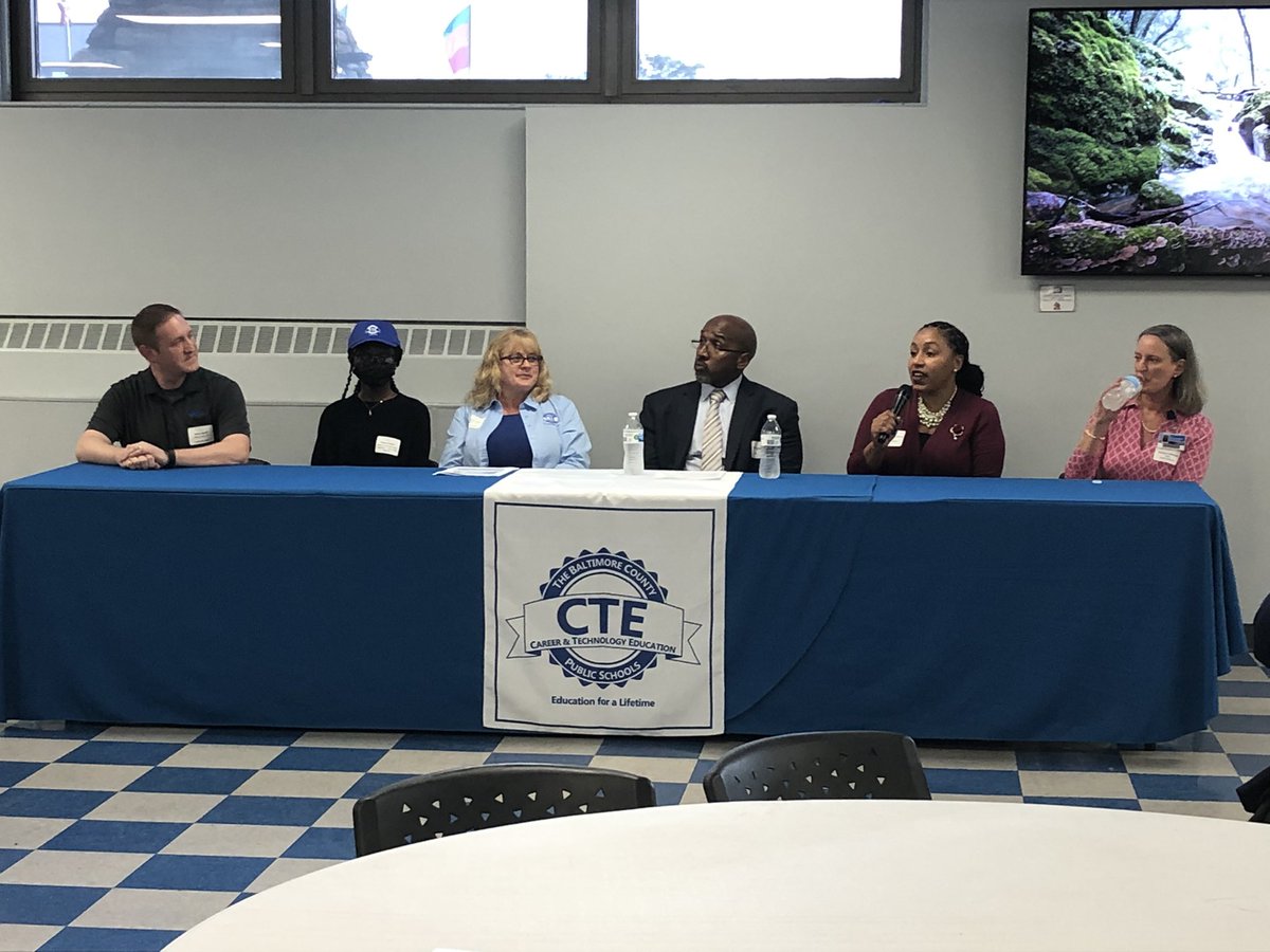 Megan Shay tweet media