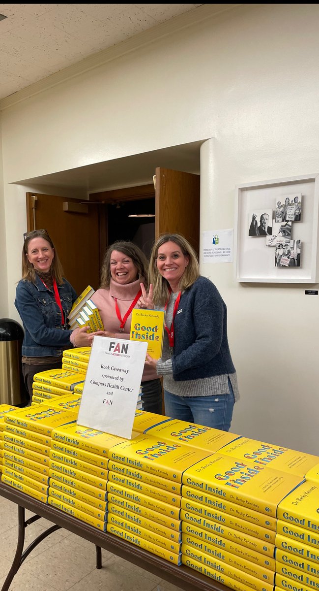 FamilyActionNet's tweet photo. Some photos from last week's Dr. Becky double feature!!! #GoodInside #FreeAndOpenToAll
Photos by Caity Smith.
Thank you to Compass Health Center for co-sponsoring the book giveaway! https://t.co/IM82yyeKkR
