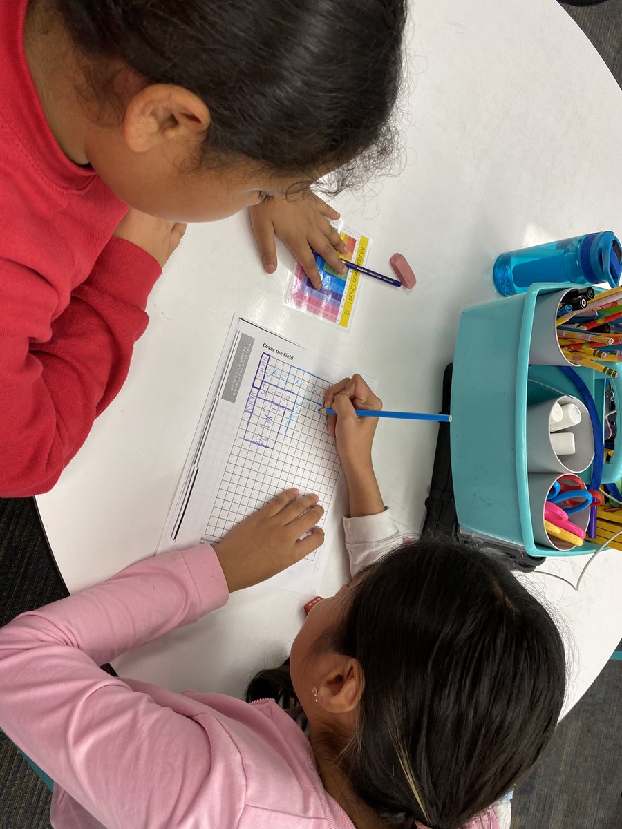 susierw's tweet photo. Cover the Field! Exploring multiplication and area. @joboaler #mindsetmathematics @WoodcrestFSD https://t.co/YZP8zCGUii
