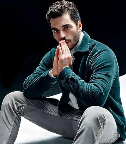 magalypatron's tweet photo. #AkınAkınözü todo un encanto de hombre nuestro @AkinAkinozu ♥️❤️♥️❤️♥️ https://t.co/JpL9n4tKPc