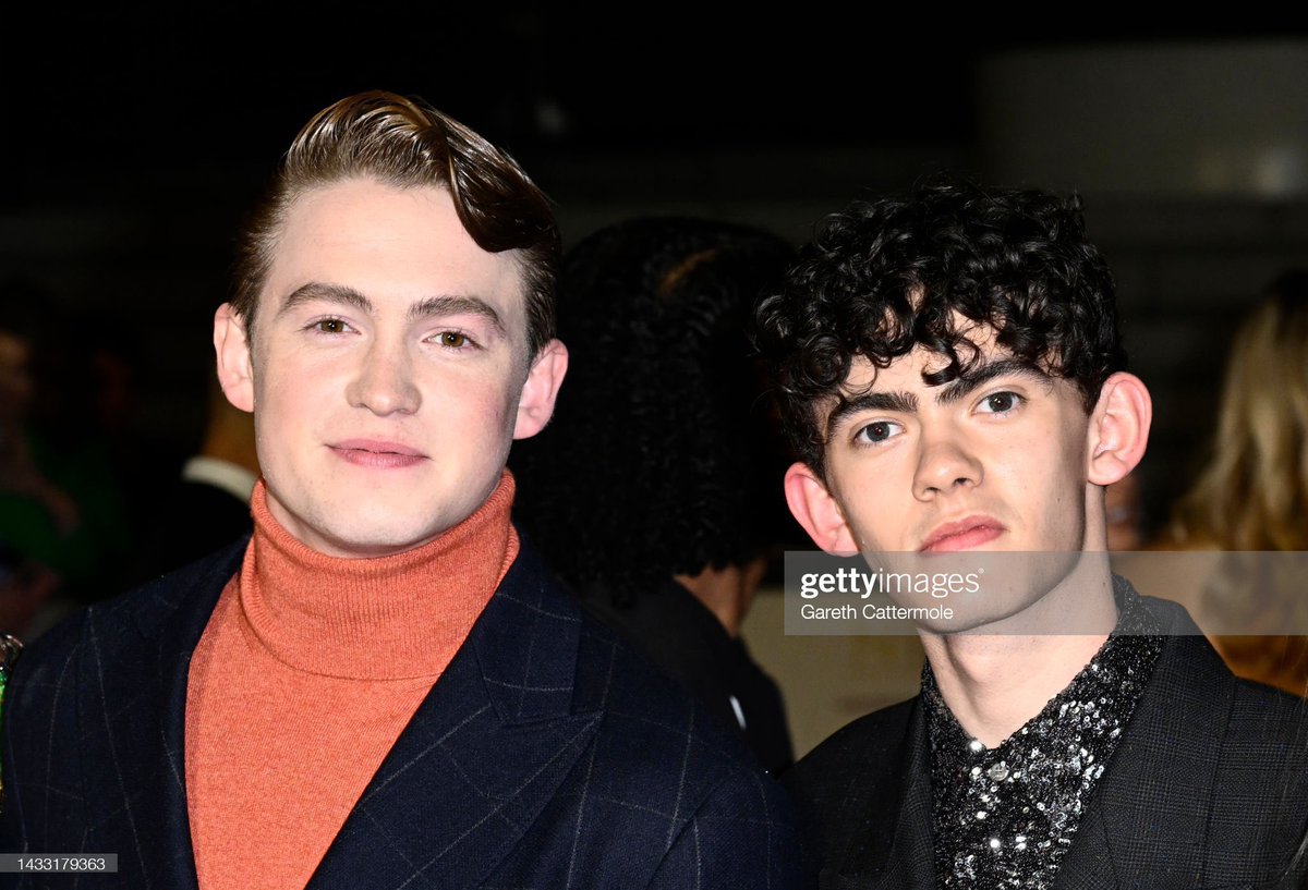 MidiasKCBR's tweet photo. 📸| Mais de Kit e Joe no #NTAs2022 na arena de Wembley em Londres. 🇬🇧 https://t.co/9hl4upc4yk