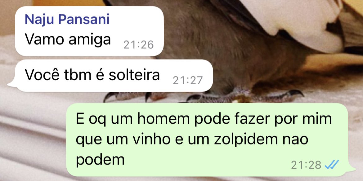 pearlaraa's tweet photo. a vida amorosa não pode me derrubar pois eu mesma já me derrubei https://t.co/9YePPXZRqG