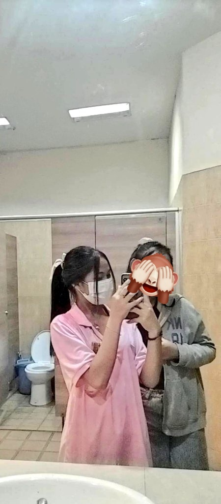 ymiwel's tweet photo. เบื่อกันยังงง🥺 https://t.co/hbPh9NCp0W