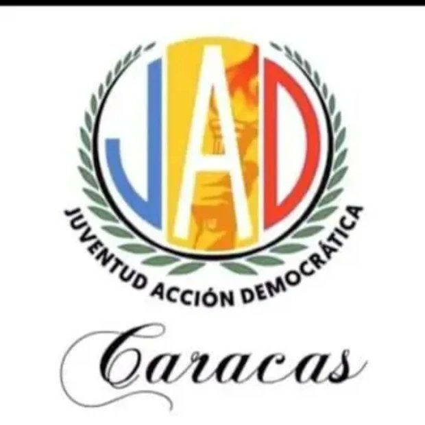 DavidCedg's tweet photo. Hoy #13deOct  estuve en representación de la @JAD_Caracas1  en la pquia San Juan, en el sector el  #guarataro , donde conversamos con los vecinos de la mano de nuestro jefe de campaña @Negal_m , 
Toda Venezuela camina con @adbernabe !!  .
@ADCaracas 
@MAELECAD_VE 
@ADJuventudVE_ https://t.co/lkDS34t4xi
