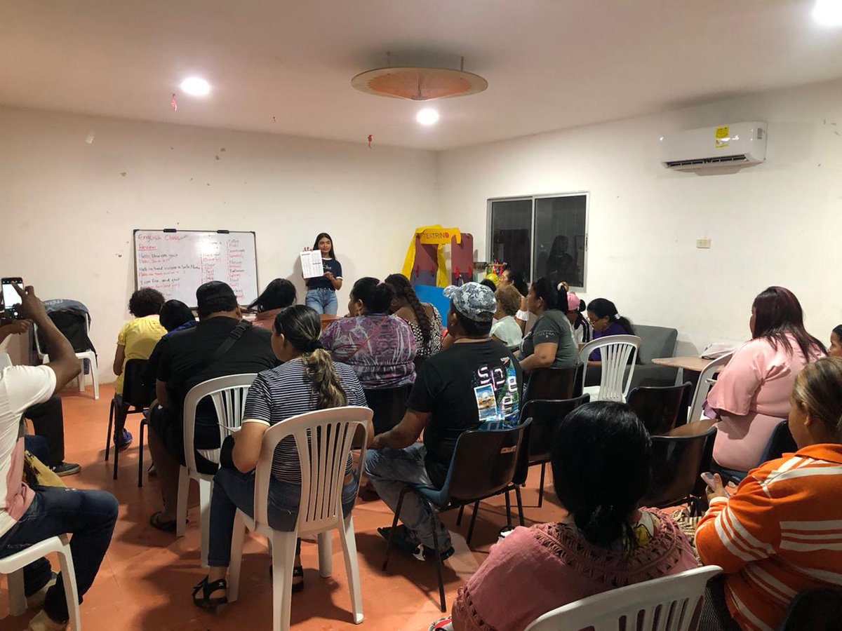 GaceUnimagdaln's tweet photo. #AEstaHora | En el marco de la alianza #Cenit - @Unimagdalena continúan los procesos de formación a los diferentes grupos de interés para el fortalecimiento territorial de #PozosColorados. https://t.co/QeZ5b91OnQ