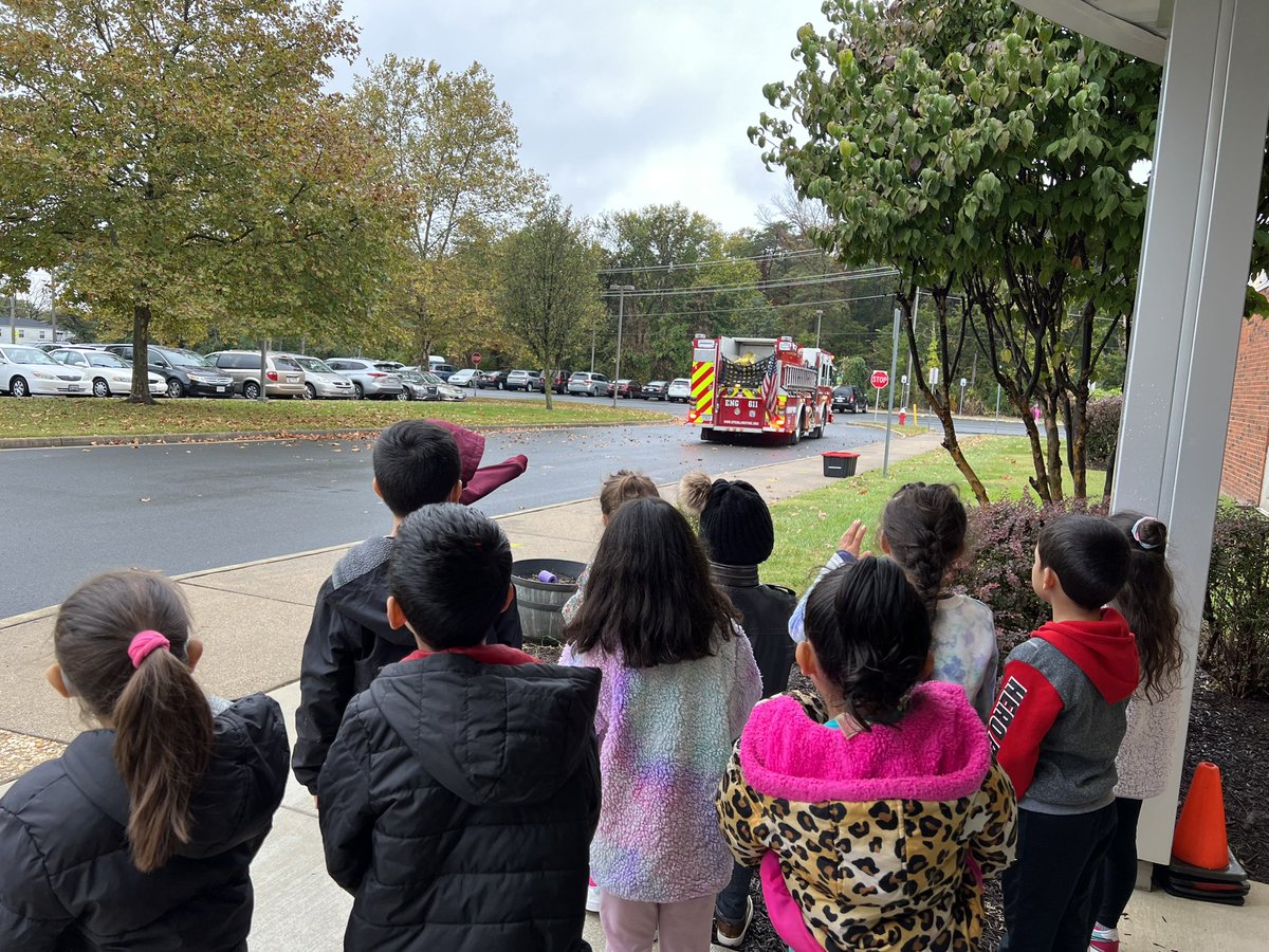 Jaguars 💛 Firefighters! Thank you for coming to <a href="/SterlingElem/">Sterling Elementary</a> to teach our first graders about fire safety in such a fun and interactive way! 🚒🧯🔥🧑🏼‍🚒 
<a href="/LoudounFire/">𝑳𝒐𝒖𝒅𝒐𝒖𝒏 𝑭𝒊𝒓𝒆 𝑹𝒆𝒔𝒄𝒖𝒆</a> 
<a href="/SterlingFire/">Sterling VFC</a> 
<a href="/SterlingRescue/">Sterling Vol. Rescue</a>