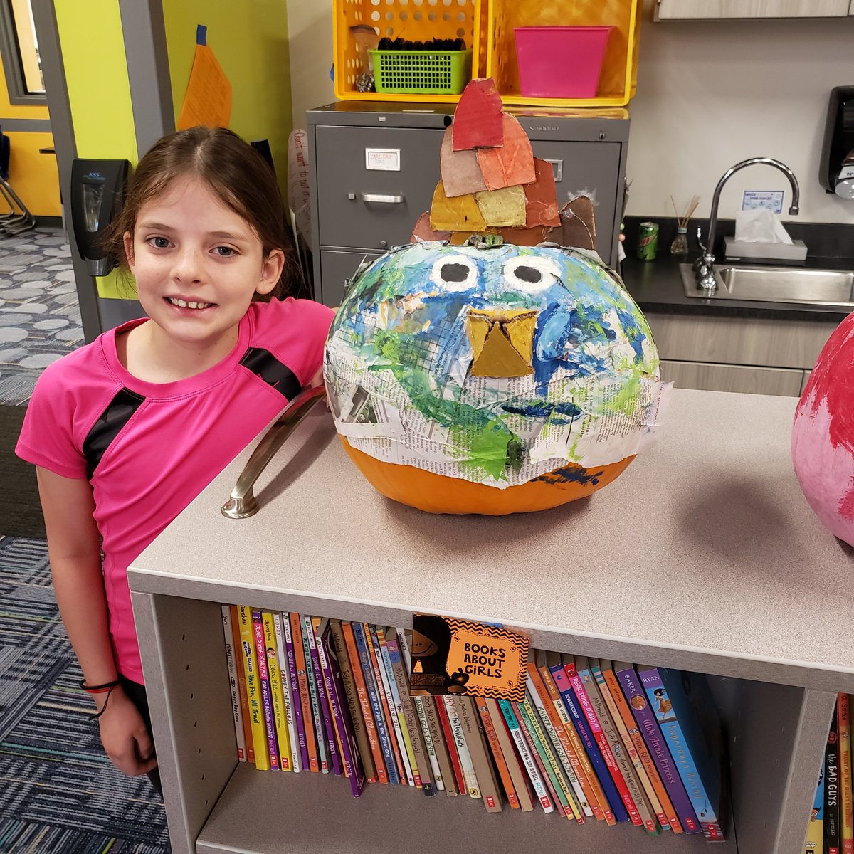 mpenneyosborn's tweet photo. So much creativity in our book character pumpkins! 📚🎃 @rwoodrow8 @ambell0727 #GLCSRyan #GLCSRead20 https://t.co/JSaTTSFDdQ