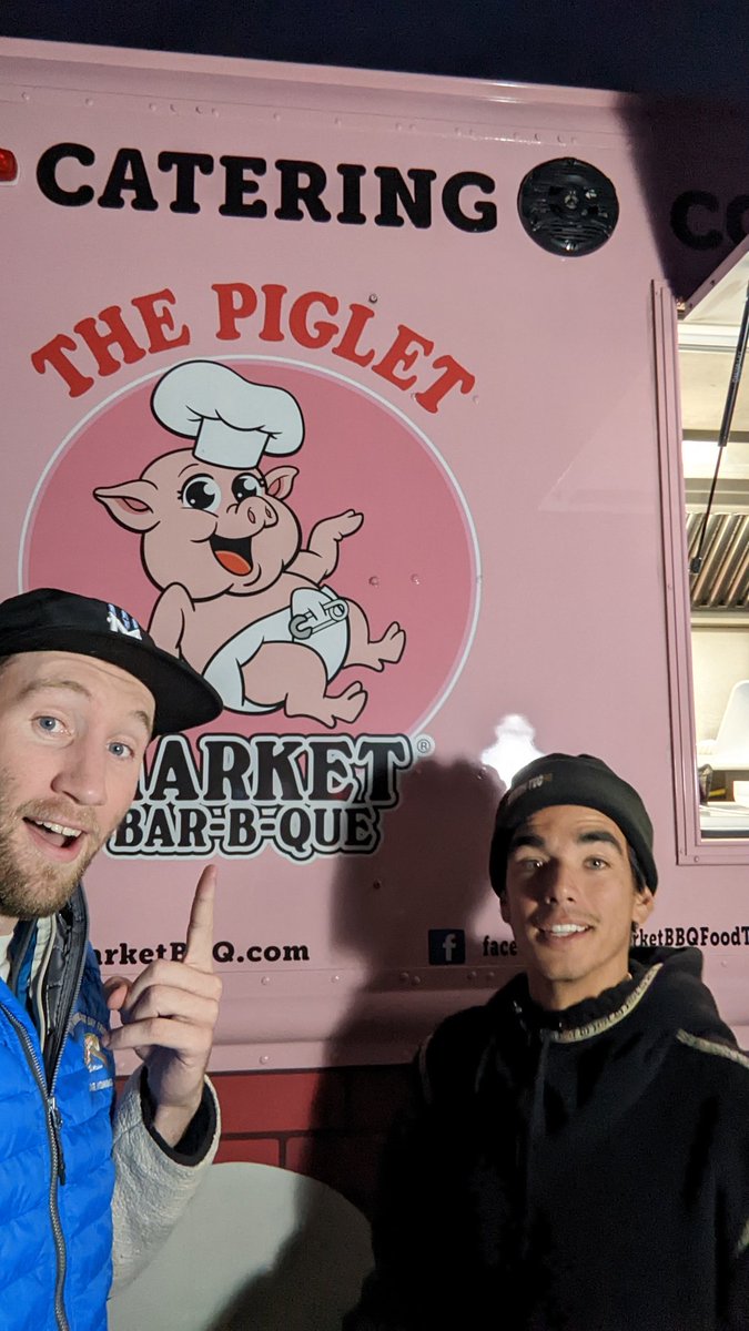 MPLSMallard's tweet image. Having a great time at @vennbrewing tonight. Mickey from @SubZeroUltimate came through!!