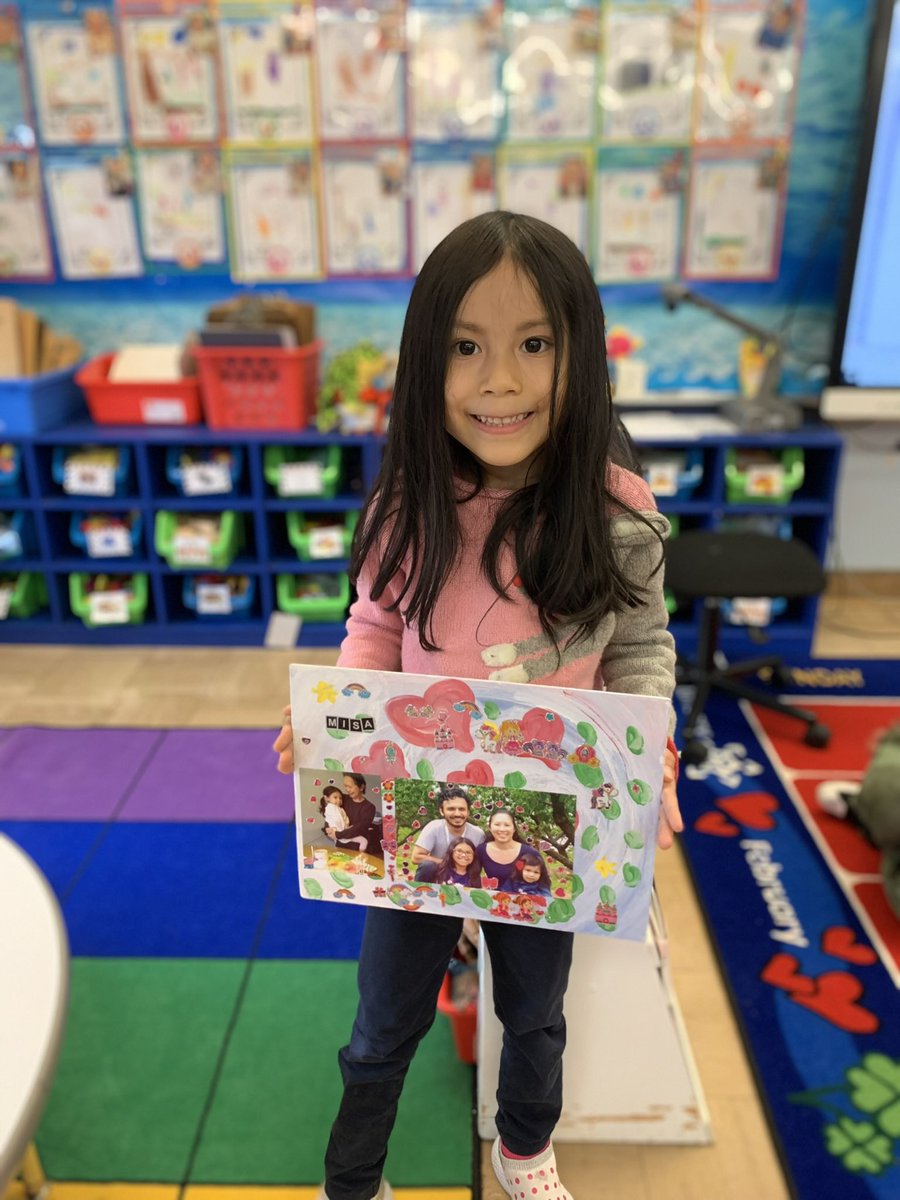 SoleidyE's tweet photo. We enjoyed sharing our “all about me” family project. https://t.co/6w10u6SOGK