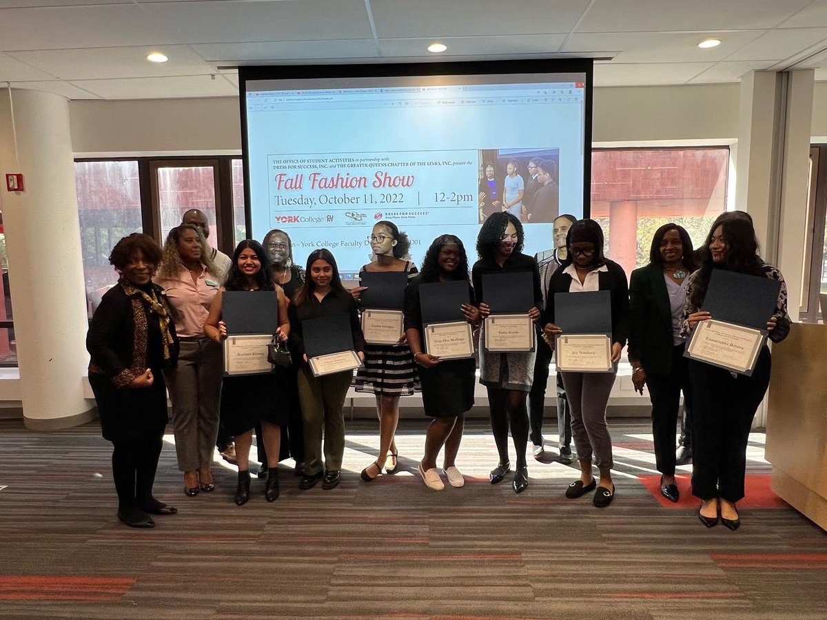 GQL1996's tweet photo. #GQLinks in collaboration with York College and Dress for Success held a Fashion show at York College!
The students from the career readiness program walked the final runway to showcase their professional clothing acquired from Dress for Success.
#EALinks #GreaterQueensLinks https://t.co/xSWwSzrlGm