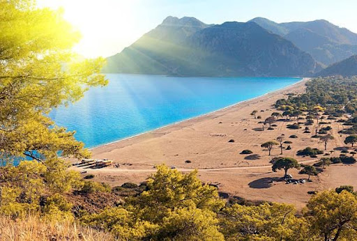Turkey_eVisa_'s tweet photo. Cirali Beach is a jewel of a beach in the small rural village of Cirali, lapped by glistening blue waters and framed by spectacular and verdant mountain scenery
#turkey #visa #online #application #evisa #eta #tourist #entryvisa
https://t.co/PFBsqL384D https://t.co/5IlsHpVhBo