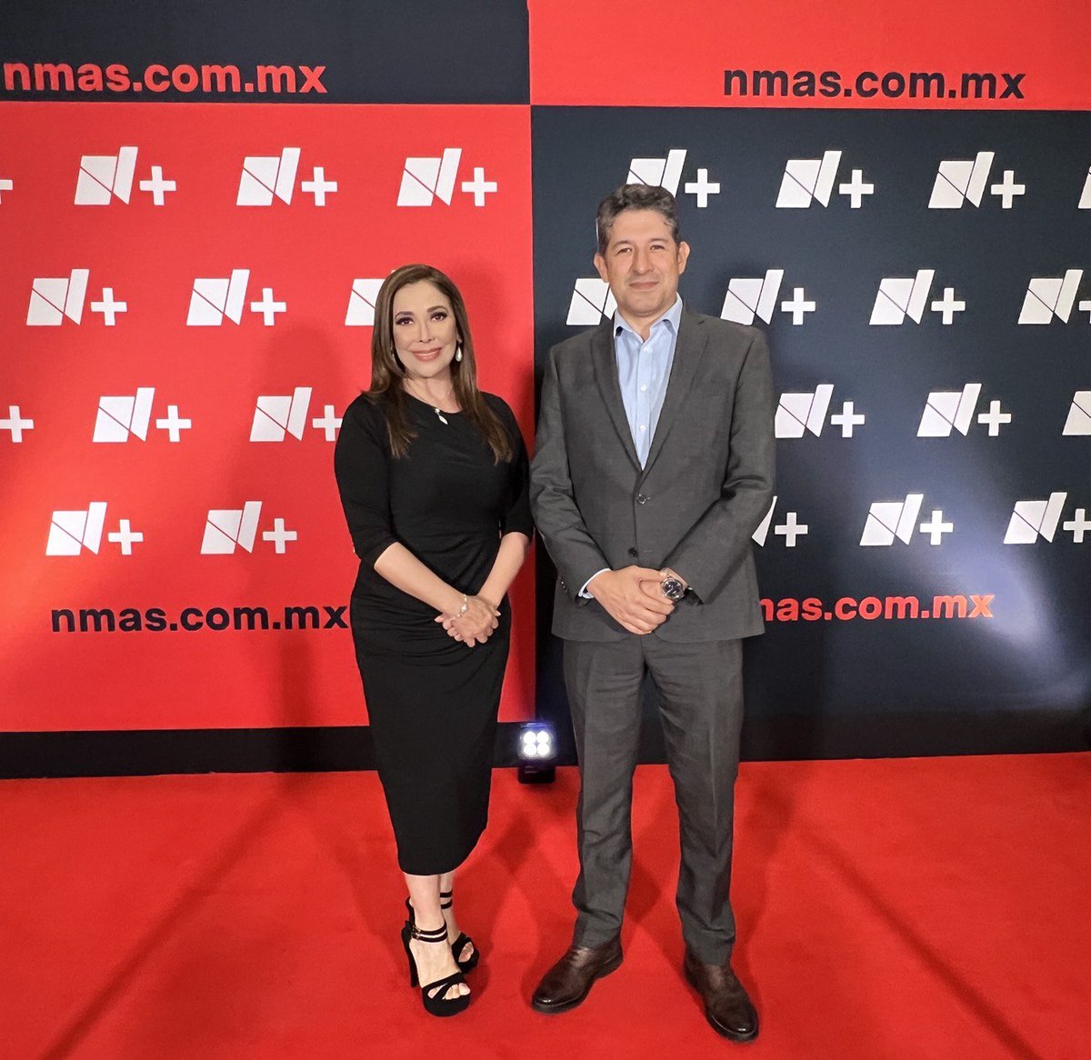JCFloresMiramon's tweet photo. Muchas felicidades @Rociolpzruelas a ti y a todo el equipo de trabajo que forma parte de este nuevo proyecto @nmasguadalajara. Gracias por siempre abrirnos sus puertas para informar a nuestra comunidad educativa.
El mayor de los éxitos.
¡Enhorabuena! https://t.co/OWkW20LQyV