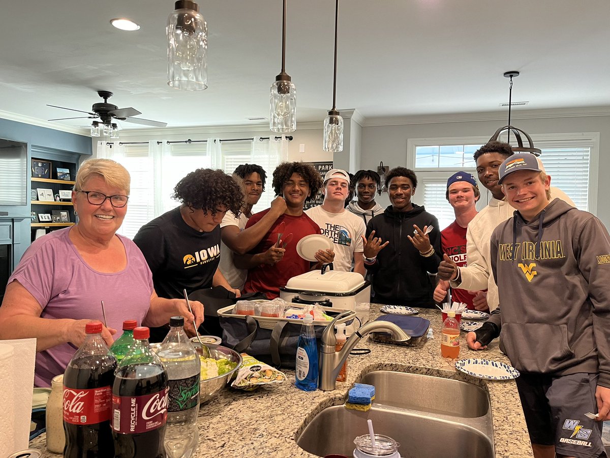 MareClarke5's tweet photo. Thank you to Silas and his grandmother for Thursday’s Varsity dinner. Homemade pierogies!! @WS_Storm_FB @AJ_Clarke2006 https://t.co/15uAGHhcbr
