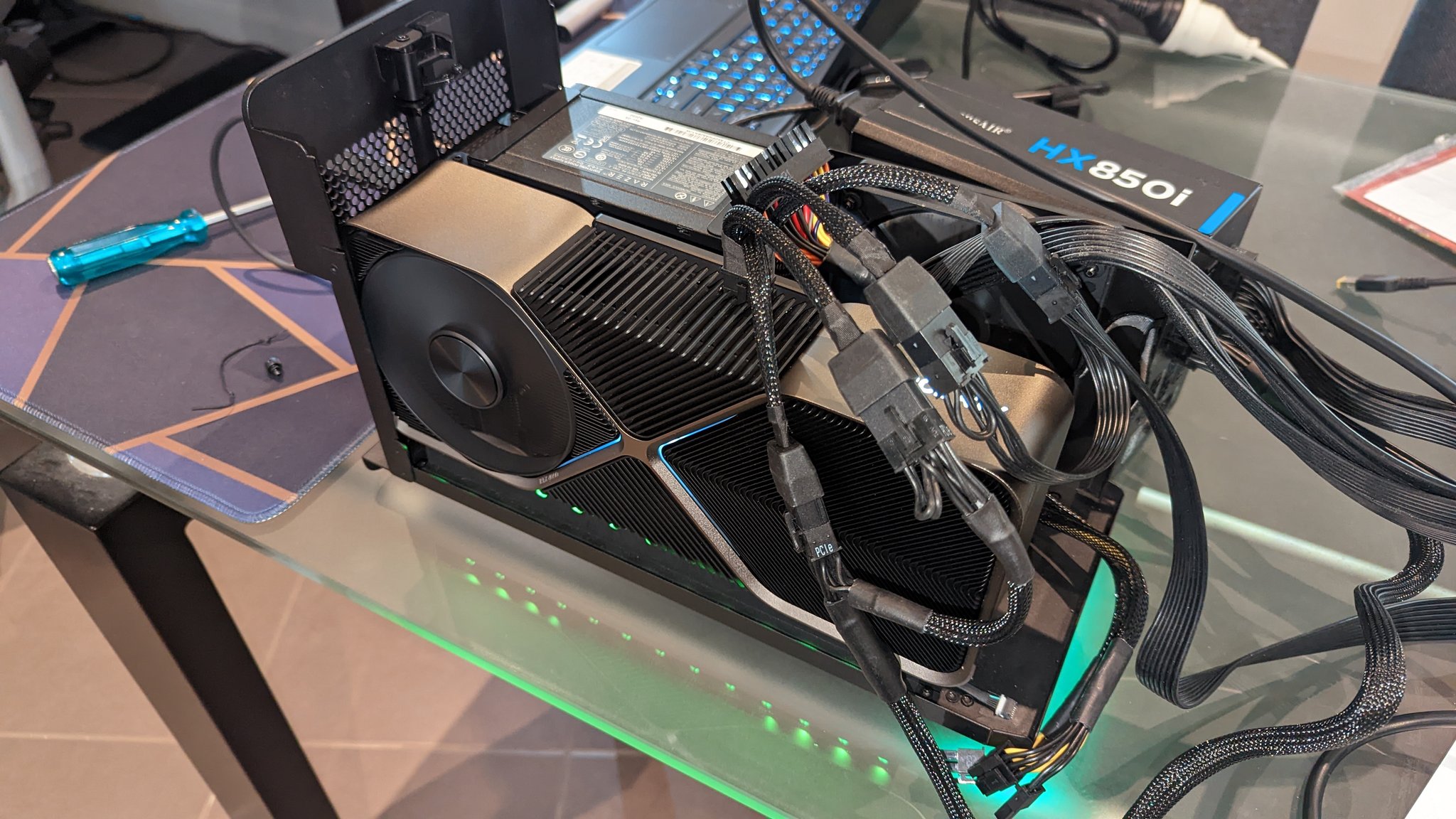 RTX 4090 Gaming Laptop EGPU Comparison With Desktop!