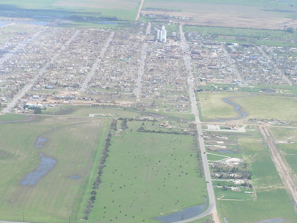 Oakhurst_Wx on Twitter "Greensburg, KS after the tornado of May 4th, 2007"