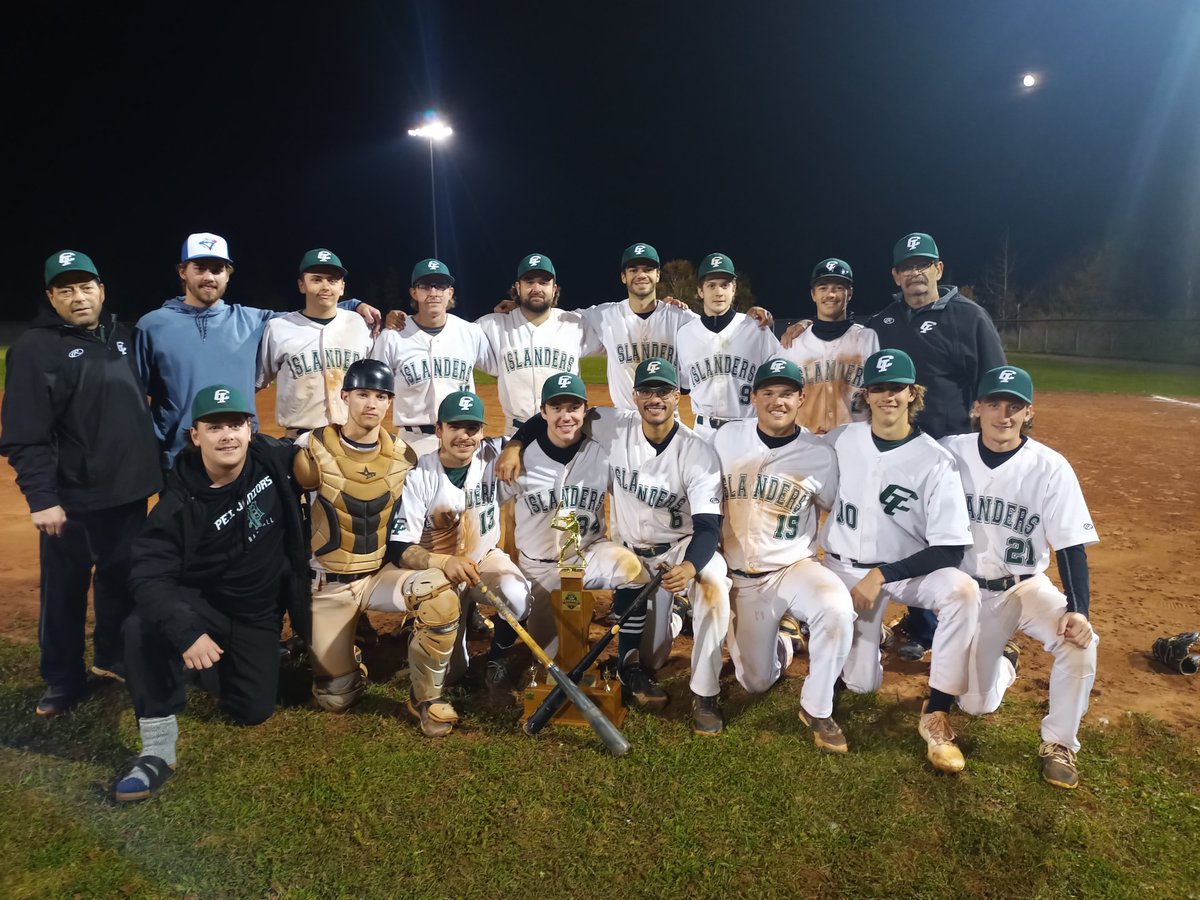 Capital District wins the Colin 'Coke' Grady trophy for the 2nd year in row - beating Stratford in game give 11-7.