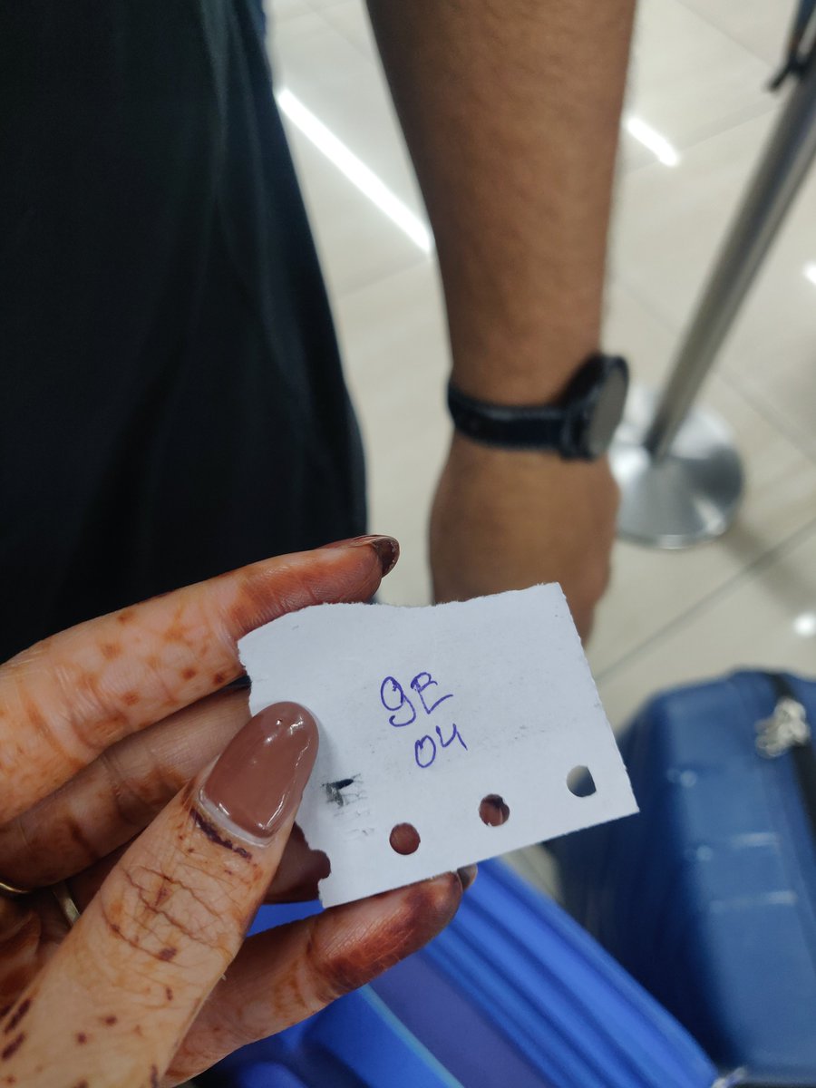 ritika_mathur30's tweet photo. @airindiain worst experience of customer service today on the flight to Lucknow AI 411. We are not being even allowed to get to our chosen seats, printed on the boarding pass, and instead this is how seat allocation is done. (1/2) https://t.co/2ywNNORh2q