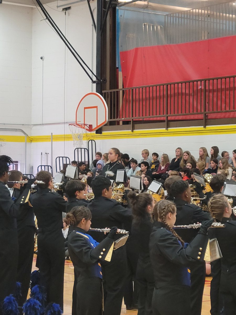 Whitney Freund tweet media