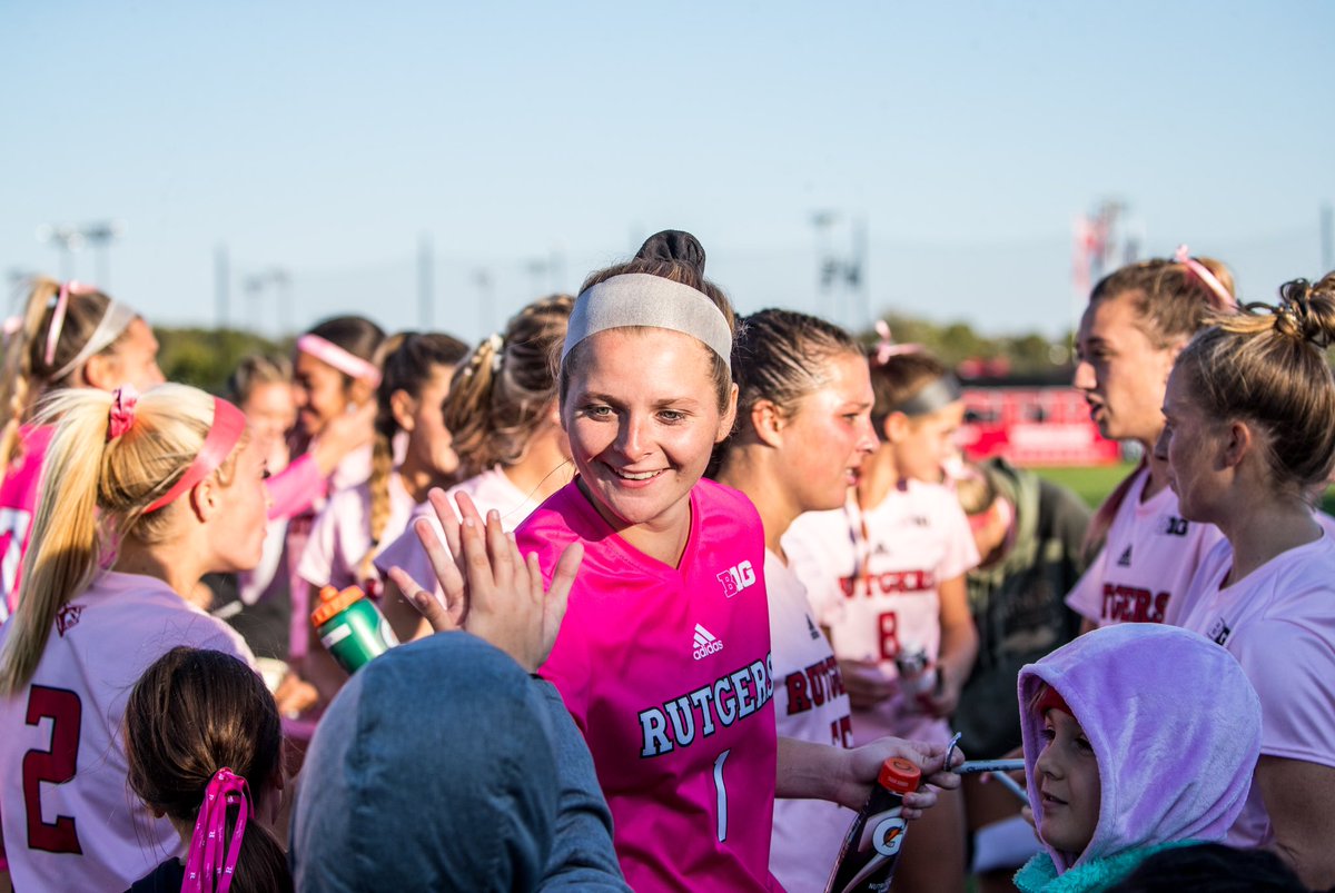 NCAASoccer's tweet photo. During tonight's match between No. 8 Rutgers and Minnesota, Meagan McClelland became the NCAA Division I all-time leader in minutes played at 8⃣,9⃣9⃣8⃣:0⃣8⃣ ‼️ 👏

#NCAASoccer x 📸 @RUWSoccer https://t.co/WcF08eF1qo