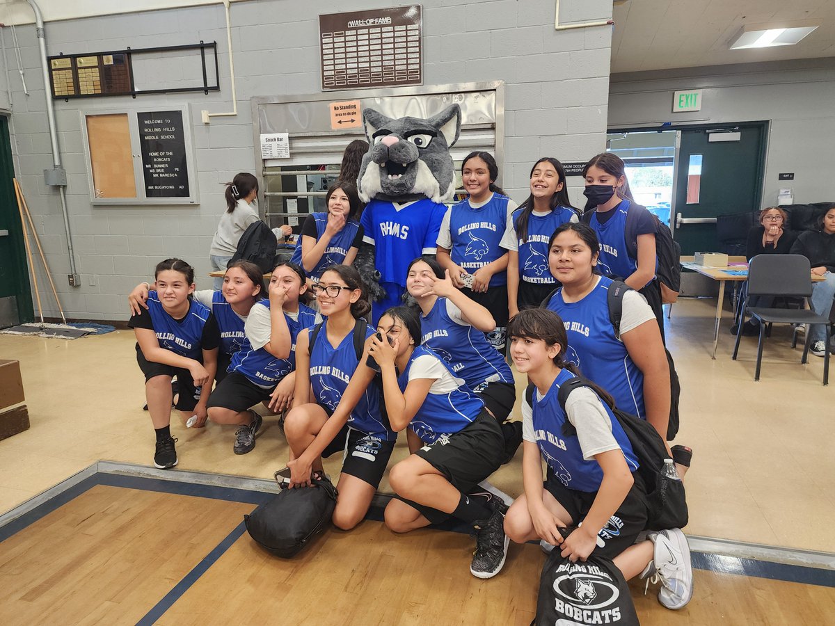 RhmsBobcats's tweet photo. Congratulations to our girls basketball and our boys soccer team for their victories today! #Bobcatexcellence https://t.co/se0ClcO7jy