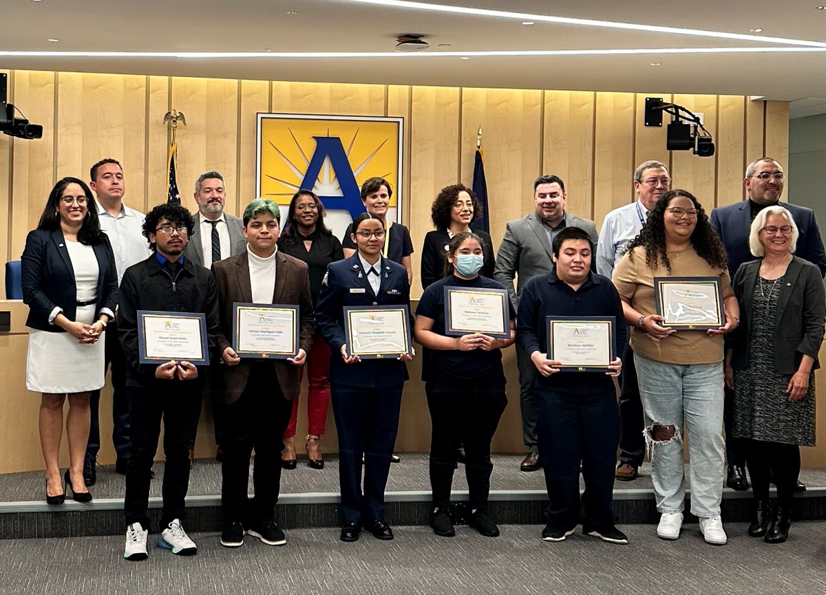 APS School Board tweet media