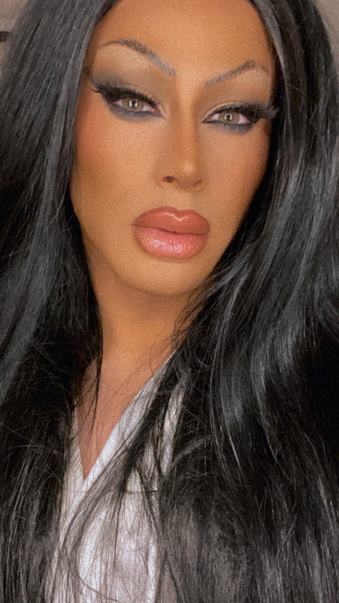kandy_ho's tweet photo. I know I haven’t been as active on Twitter but I still love you all so much. 😘💋💋💋💋 Tonight’s FACE.🥵 #putonga https://t.co/VMql5cGyho