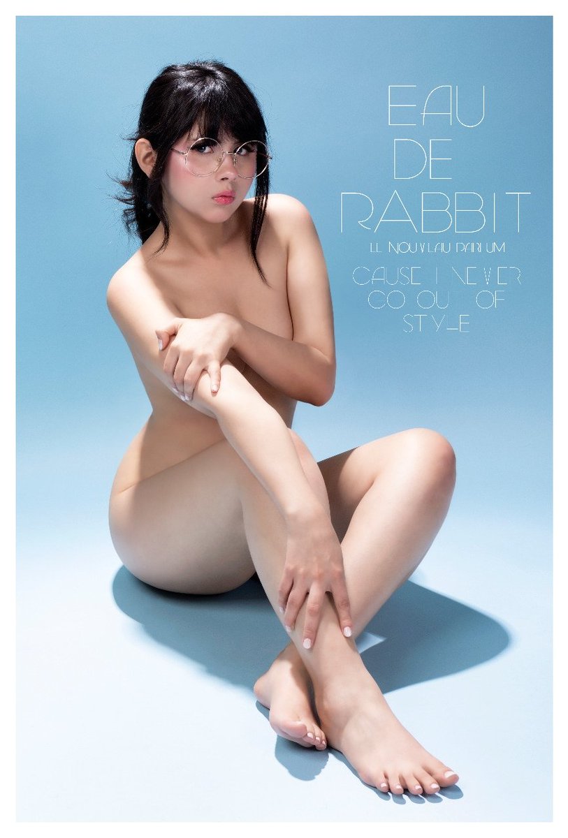 whiterabbit_exe's tweet image. 💙 𝘌𝘢𝘶 𝘥𝘦 𝘙𝘢𝘣𝘣𝘪𝘵 💙
Gracias por desbloquear la portada alternativa ~

El set mensual consta de:
•15 fotografías profesionales HD
•30 selfies tomadas por mi
• 2 videos de la sesión
• 1 video de foot fetish

➡️ Info por Inbox

RT? ✨️