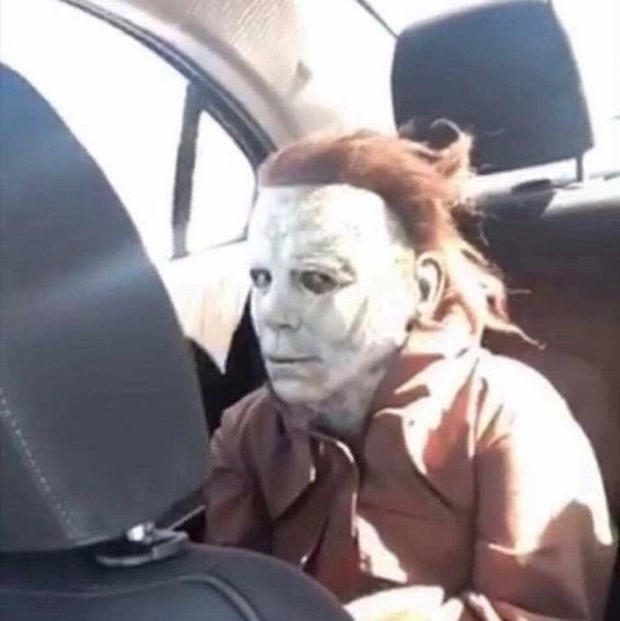 briseydaamayaa's tweet photo. #HalloweenEnds how do you make one of the most iconic slashers a side character in his OWN MOVIE and it’s  the goddamn finale. Michael, I’m so sorry. Also Corey sucks https://t.co/OLy2DBqx9J