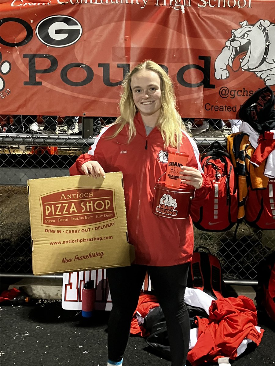 GCHSBulldogs's tweet photo. CONGRATULATIONS to Abby Hobbs who made the Antioch Pizza Extra Point and won a $50 Antioch Pizza Gift Certificate, a Grant Cup and a Grant t-shirt! GREAT JOB ABBY! @GrantHSBoosters https://t.co/fdgOJ7Tnkz