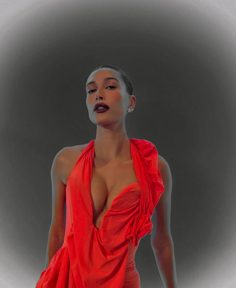 ㅤ 

                      𝑶𝒓𝒂𝒈𝒆𝒏 𝒊𝒔 𝒕𝒉𝒆 𝒏𝒆𝒘 𝒐𝒓𝒂𝒈𝒆𝒏.