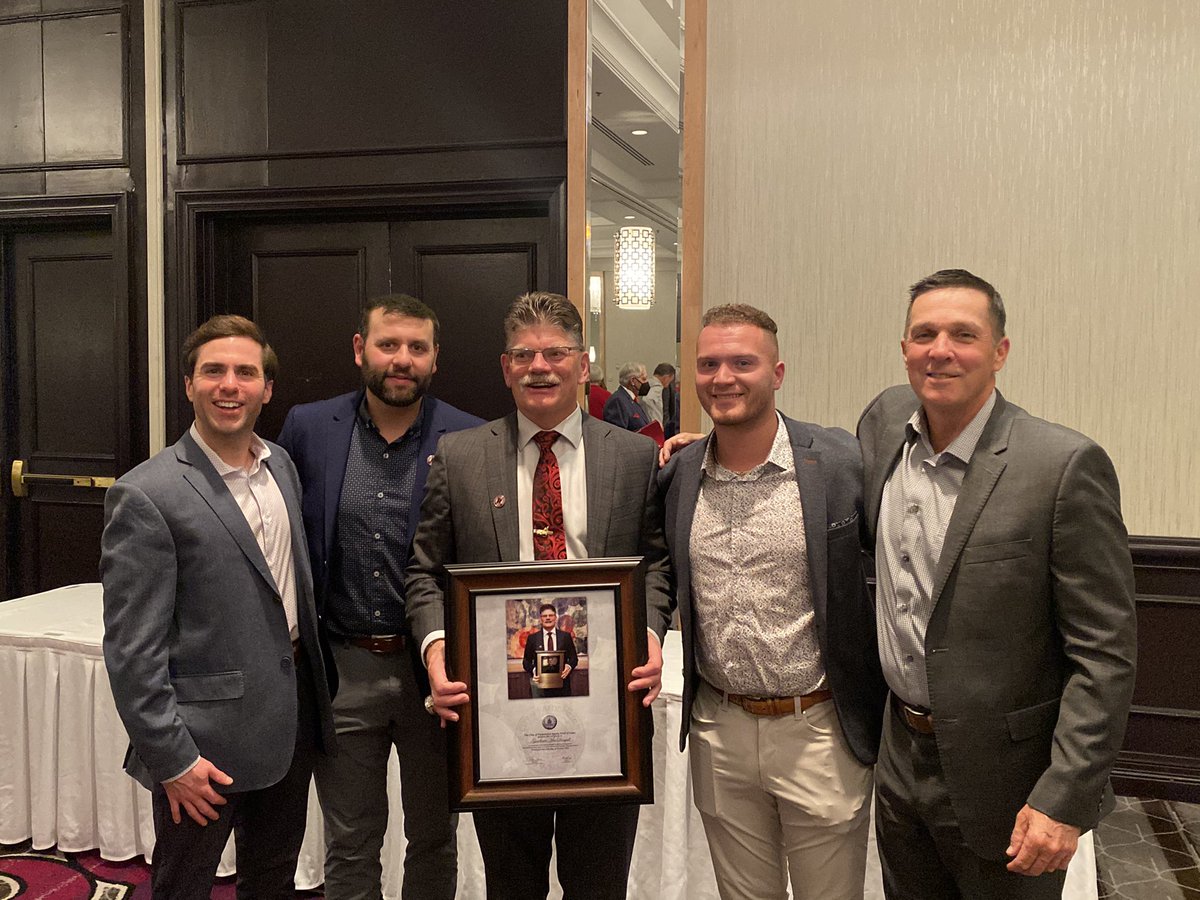 What a night for Head Coach Gardiner MacDougall as he’s inducted into the Fredericton Sports Wall of Fame!

Thanks to <a href="/FSIcapitalcity/">FSportsInvestment</a> for a great evening and everyone who came out and supported Coach Mac and the other inductees!!