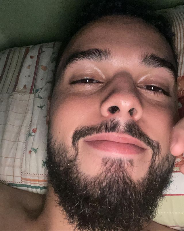 Rodrigg99's tweet image. Fotos que você receberia se conversasse cmg