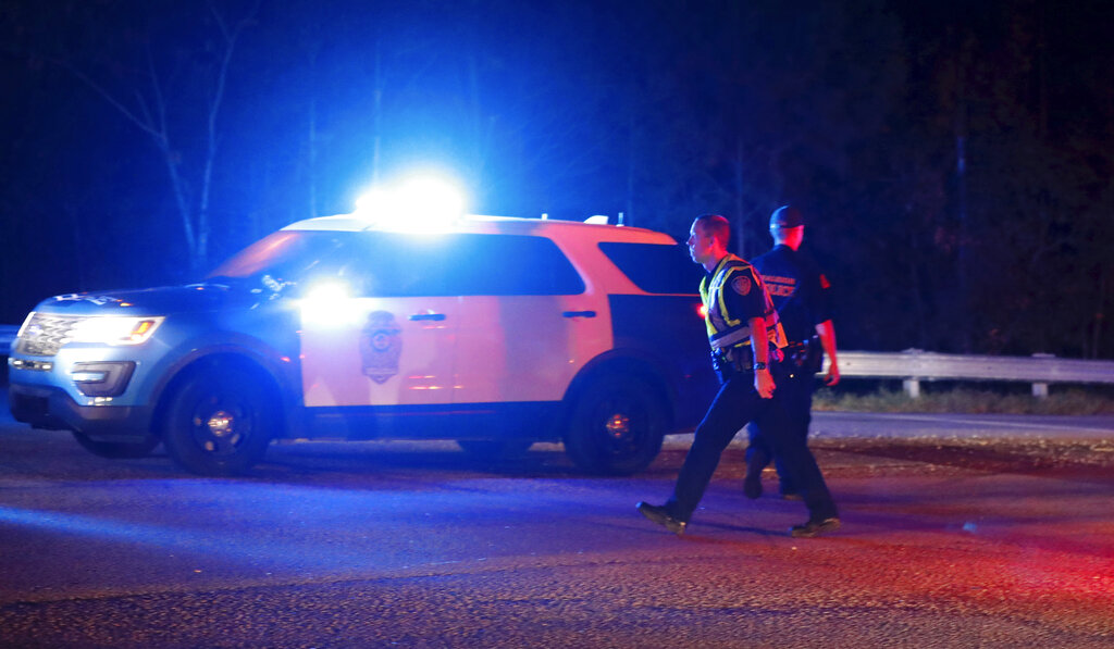 AztecaAmerica's tweet image. Múltiples muertos en tiroteo en zona residencial de Carolina del Norte

bit.ly/3CxBXkr