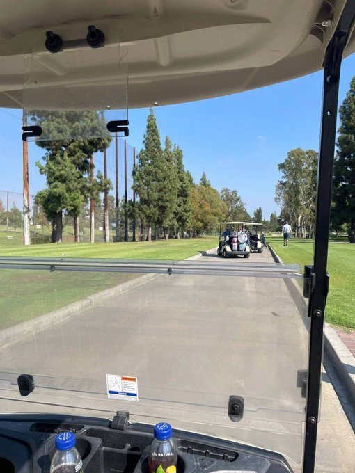 ockohonza's tweet photo. No matter how bad the ball is, it has nothing to do with anyone else, because you hit the ball. If the wind blows your ball, it will also blow other people's balls. The bunkers are there for everyone. Don't make excuses for your mistakes. https://t.co/6N3sM9uZq7