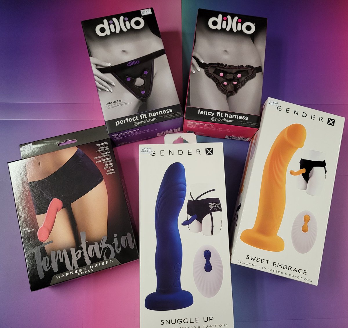 1loveshop's tweet photo. Are you looking for an alternative to your plain ol' harness? Would you like something fancier or with more support? We have a large selection of strap-on's, harnesses, and accessories to choose from. https://t.co/GwJl13Uxlh
