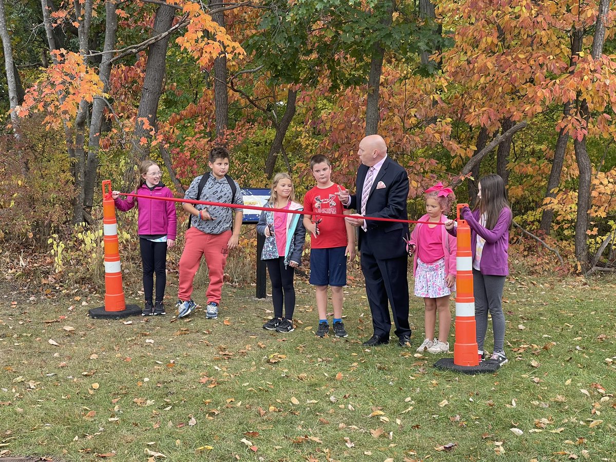 Catherine Woolman tweet media