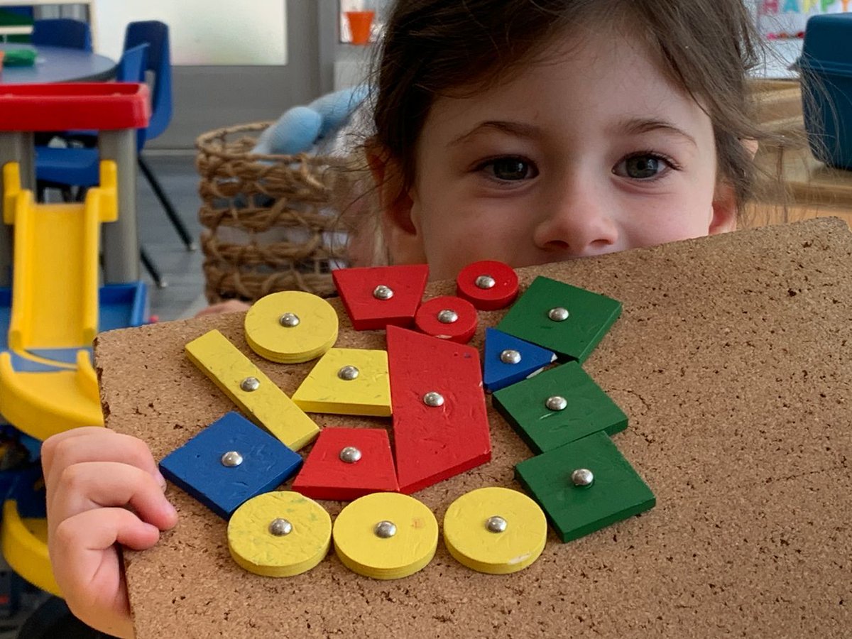 TheMabinSchool's tweet photo. Join us Saturday mornings starting October 15! Parents/caregivers of children 0-5 are invited to drop in for our free Saturday Morning Choosing Time, between 10:00 am and 12:00 pm. No sign up. All are welcome! Questions? Contact admissions@mabin.com. https://t.co/2KoNKHit7D