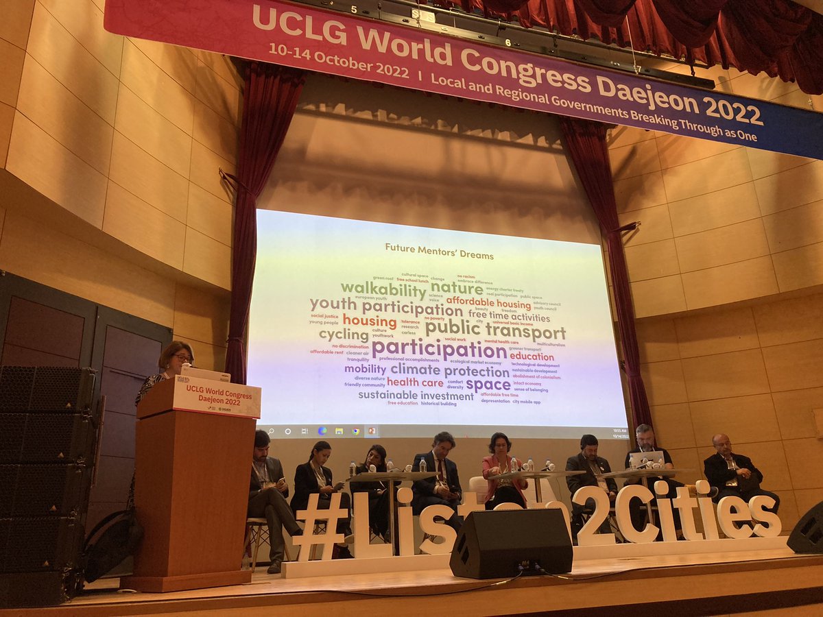 Kiemajanen's tweet photo. The future of the cities depends on the youth. If the youth does not feel included, cities don’t have one. Strong message by @MinnaKarhunen @Kuntaliitto at @uclg_org #UCLGdaejeon @DreamDaejeon https://t.co/ogNyhNOnpi