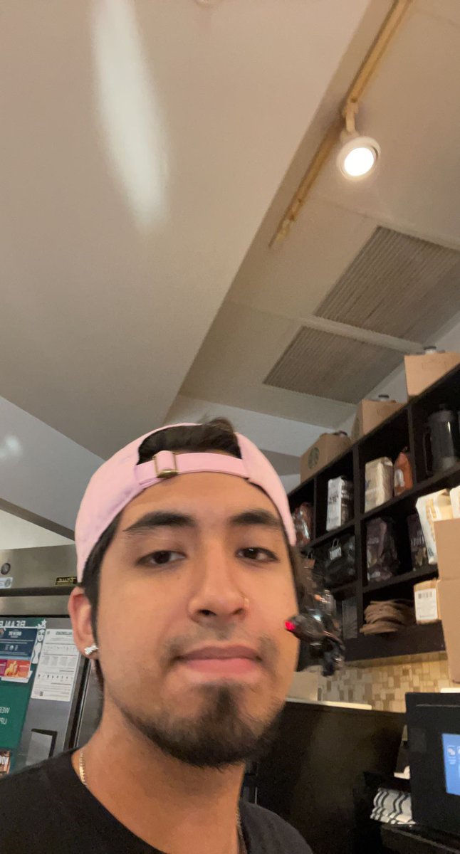 Send ur sugar daddy applications plz 🥰😂