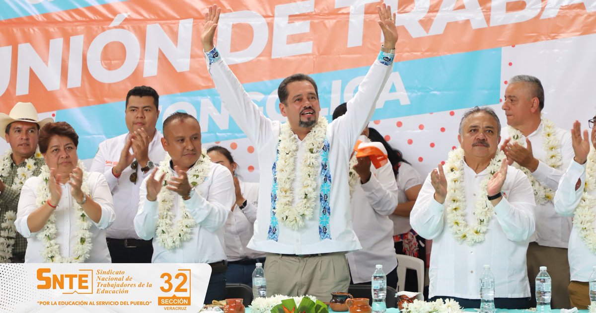 snteseccion32's tweet photo. El día de hoy inició la Gira de Trabajo por Sectores Sindicales y como lo prometió nuestro Srio. Gral. Profr. @DanielCovaLopez empezamos en Zongolica, nuestros servicios a su disposición... https://t.co/UQGMl84g1R

En el #SNTE32 y en el #EquipoPolítico Trabajamos para TI!¡ https://t.co/JIXG0sFtfl