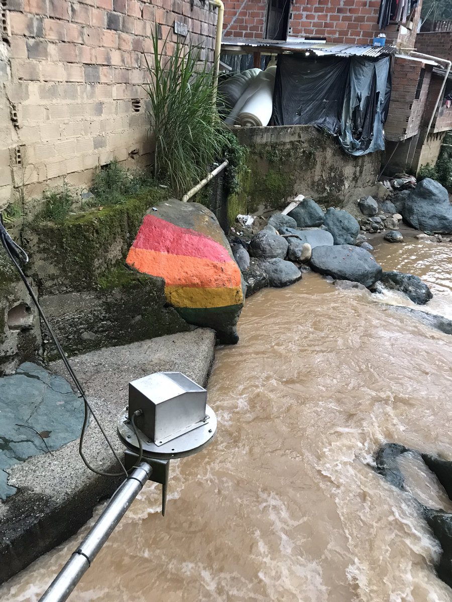 FrlBraun's tweet photo. It’s international day of disaster risk reduction! I want to take the chance to highlight the amazing work the team at @siatamedellin does to make Medellín safer. We got to visit them last week to learn about their monitoring/early warning system and community work #IDDRR2022 https://t.co/GroQAGrVTo