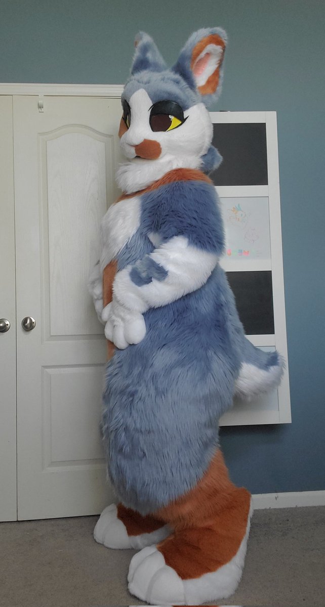 aSaltyBunny's tweet photo. Yam Bunny Fullsuit!
Owned by @Mewsprouts 
🍠🐇 https://t.co/Ju00Esss3R