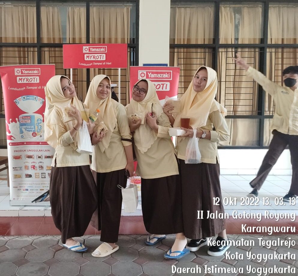 CoDeksha's tweet photo. Event Yamazaki My Roti 12 Oktober 2022 di sekolah menengah di Yogyakarta (Activation Division)--PT.Deksha Orla Tranggana
#deksha #orla #tranggana #dekshaorlatranggana #digitalonlinetracking #dotbranding #dotadvertising #dotcreative #dotspg #dotproduction #dotactivation https://t.co/MBXL6uKtJV