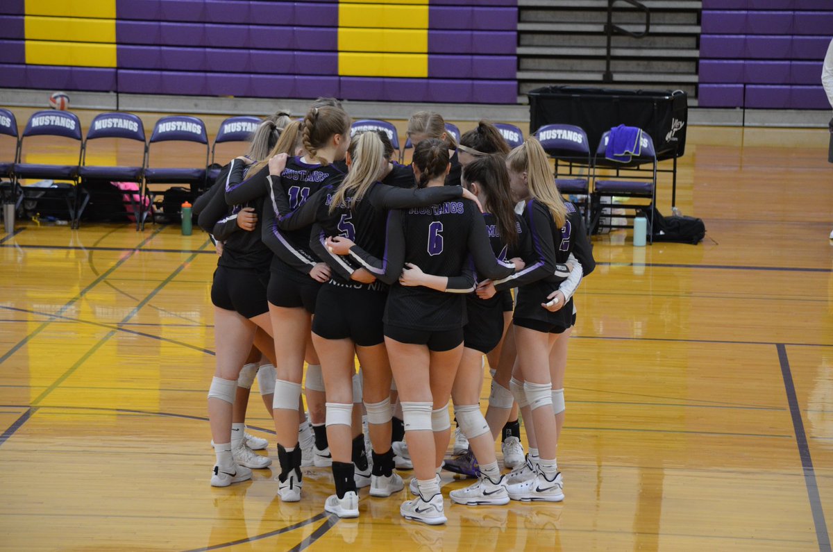Huge win for varsity tonight to secure 2nd place in conference!! The girls fought hard and left it all on the court!! 

Shoutout to the program for cheering us on!!